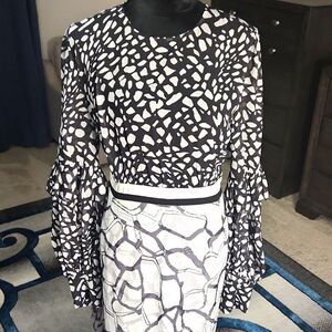 Faeriesty elegant maxi dress - Waist: 34 inches